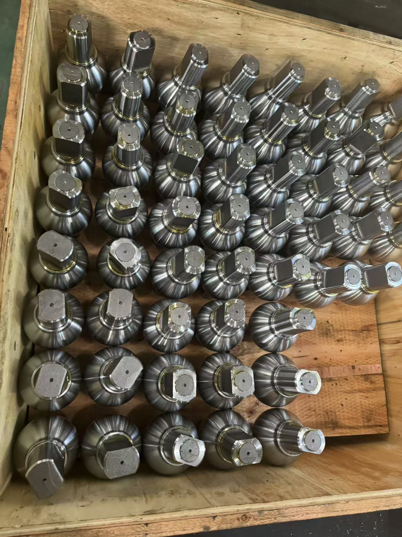 Zeintzuk dira forja-prentsaren berogailu-ekipoen erabilerak hodiak forjatzeko?