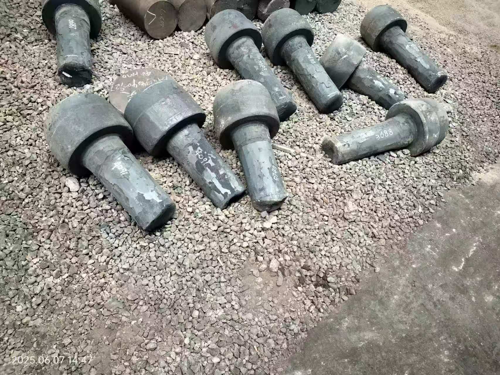 Nola hobetu hegazkin-forjuen errendimendua tenperatura eta presioa kontrolatuz